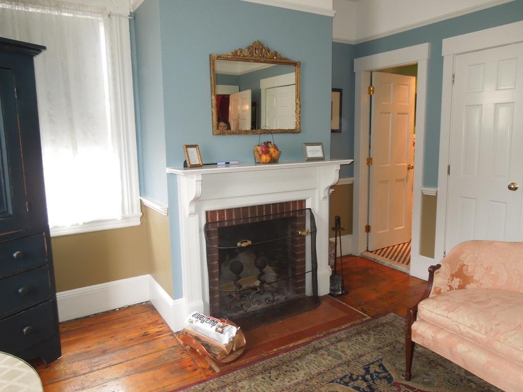 Mary Prentiss Inn Cambridge Bagian luar foto